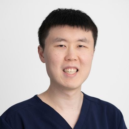 Dr Yuan Xia, MC Dental Docklands, Chinese speaking dentist Melbourne