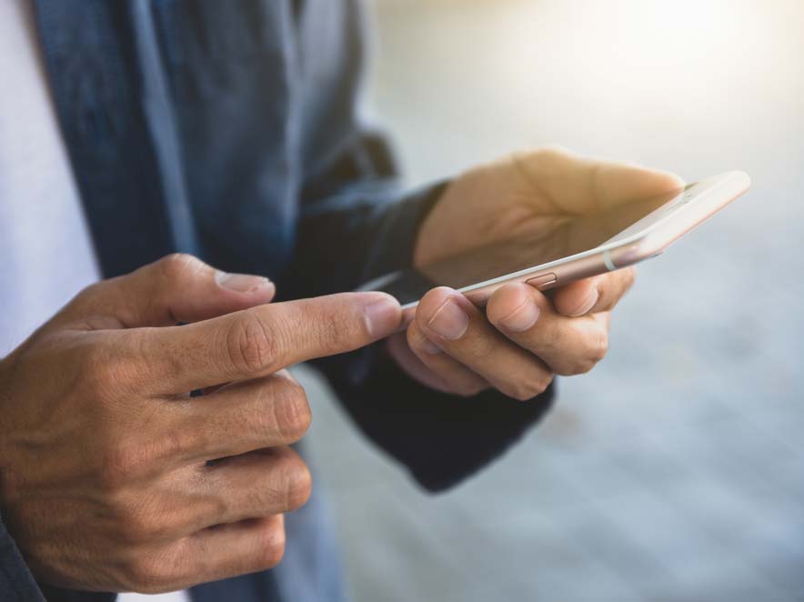 电话预约墨尔本的紧急牙医