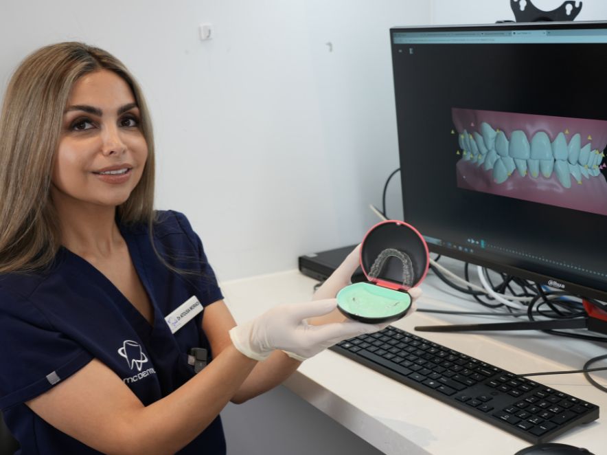 Clear Aligners Dr Moradi (884 × 662 px)