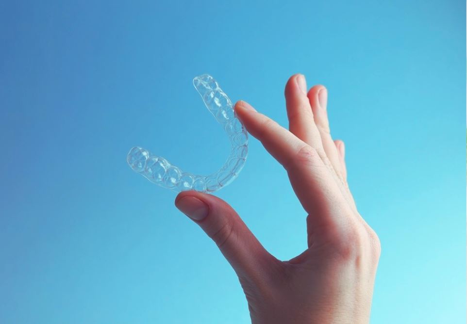 活动式牙齿保持器