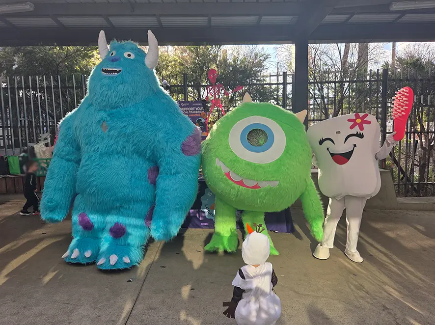 MC Dental Glen Waverley 参与 Kingsway 万圣节活动